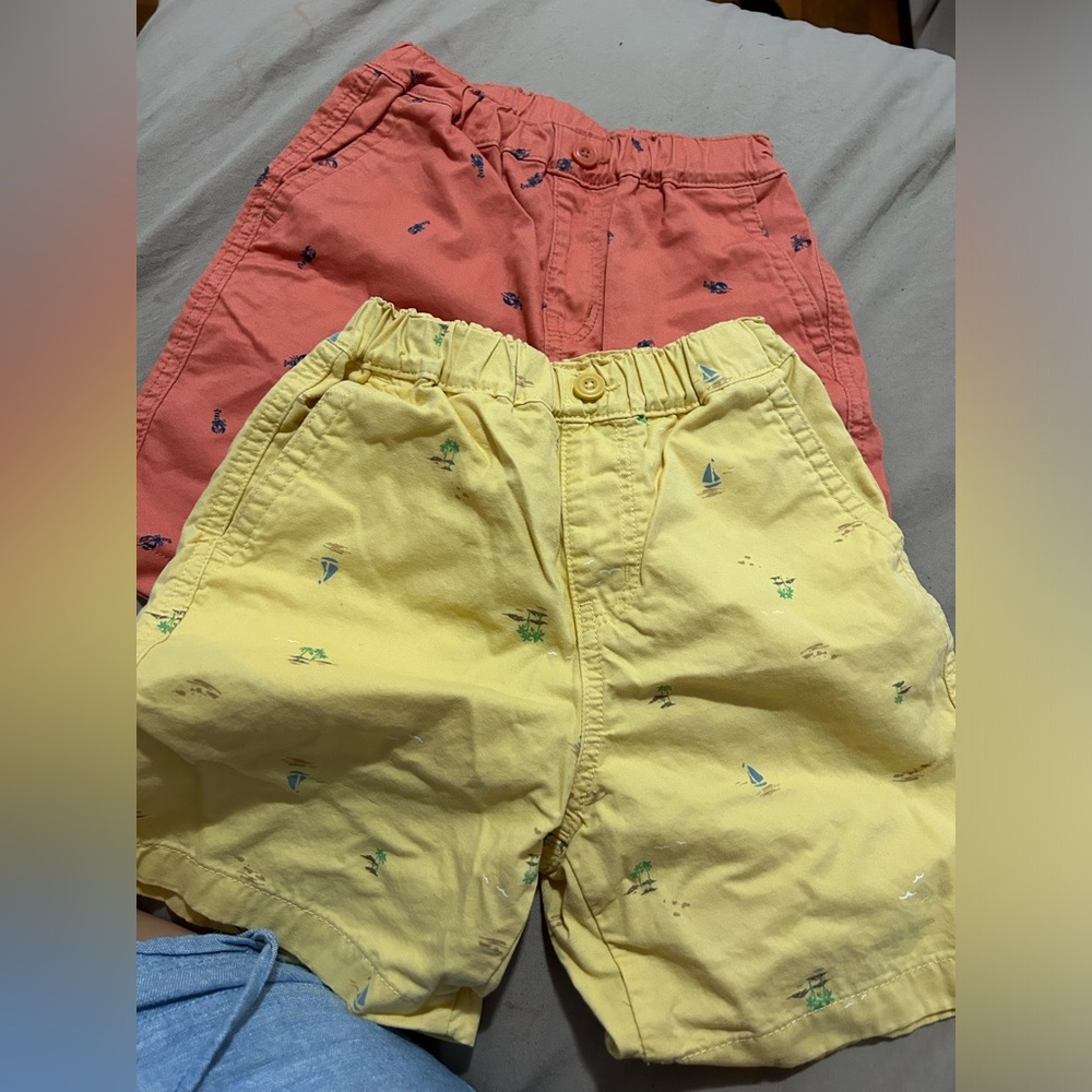 NWOT. Uniqlo kids shorts